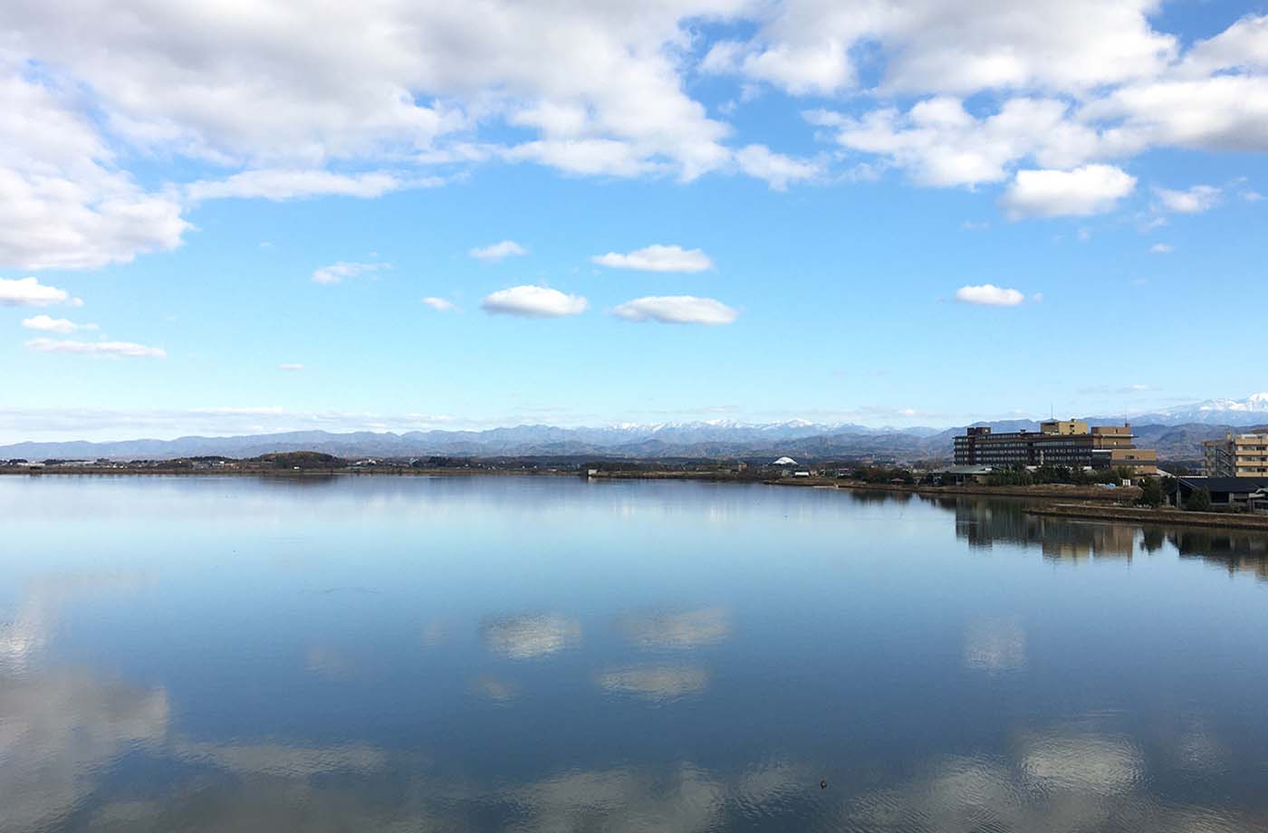 片山津温泉総湯からの柴山潟の眺め